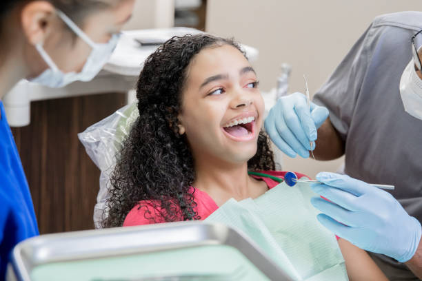 Best Emergency Tooth Extraction in Fall River, MA