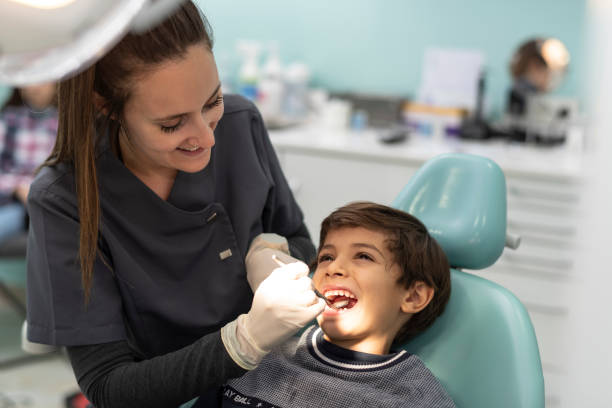 Best Cosmetic Emergency Dentistry in Fall River, MA